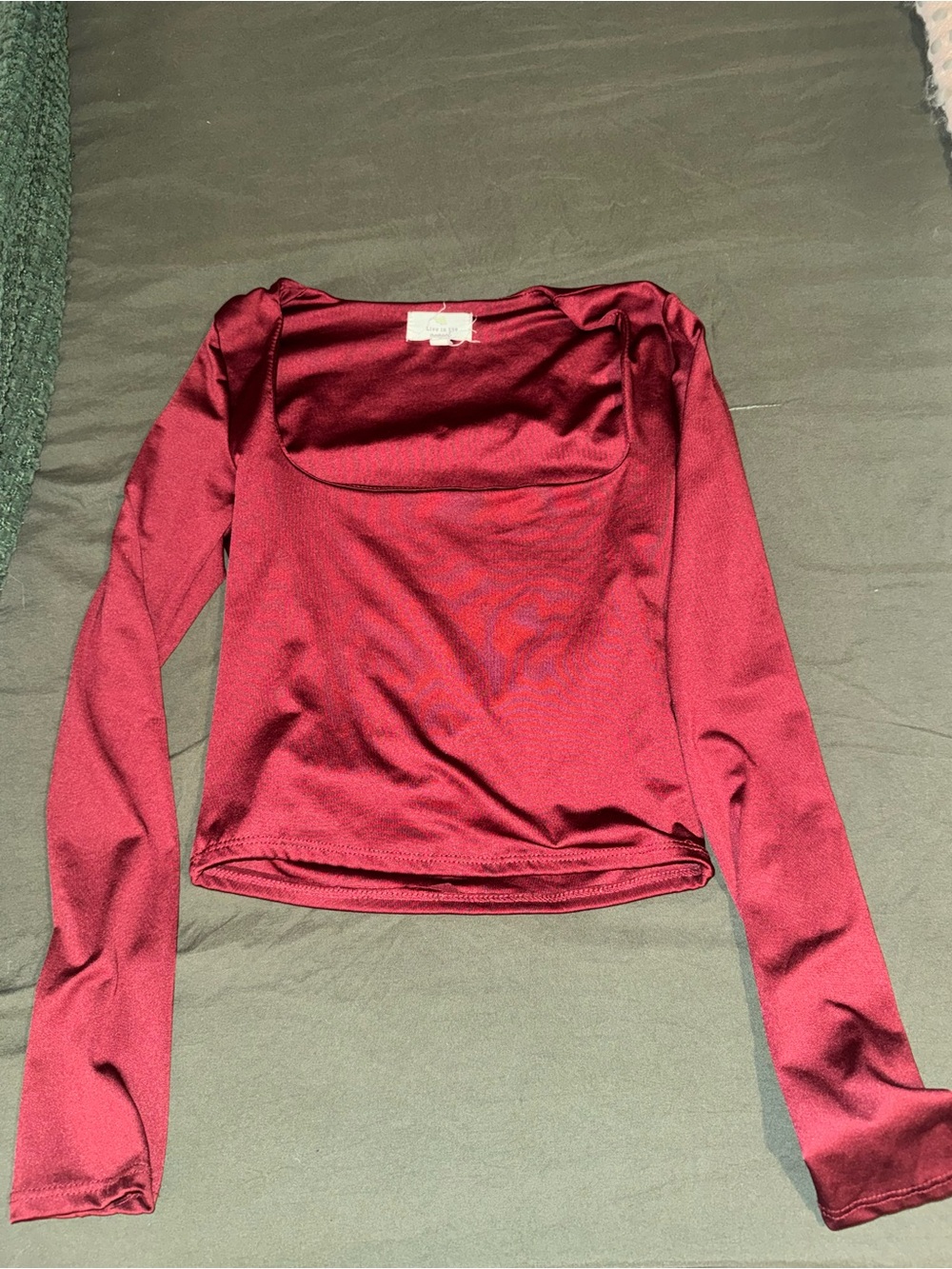 Women’s Long-Sleeve Square Neck Top in Burgundy